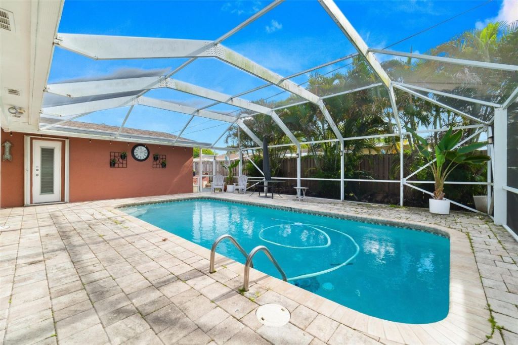 10510 NW 24 Street, Sunrise, FL 33322 Photo