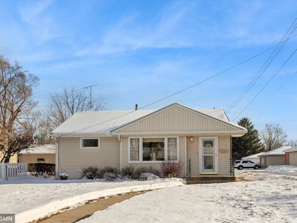 415 9th Street N, Cannon Falls, MN 55009