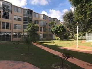 1301 NE 191st St , Unit F306, Miami, FL 33179 Photo