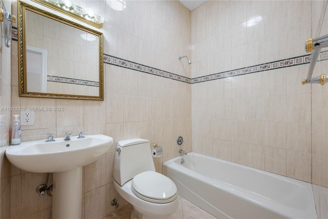 1511 Agua Ave , Coral Gables, FL 33156 Photo