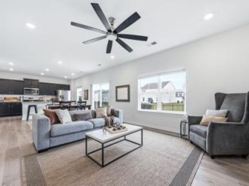 1518 Forbes Avenue, Columbus, OH 43228 Photo 1