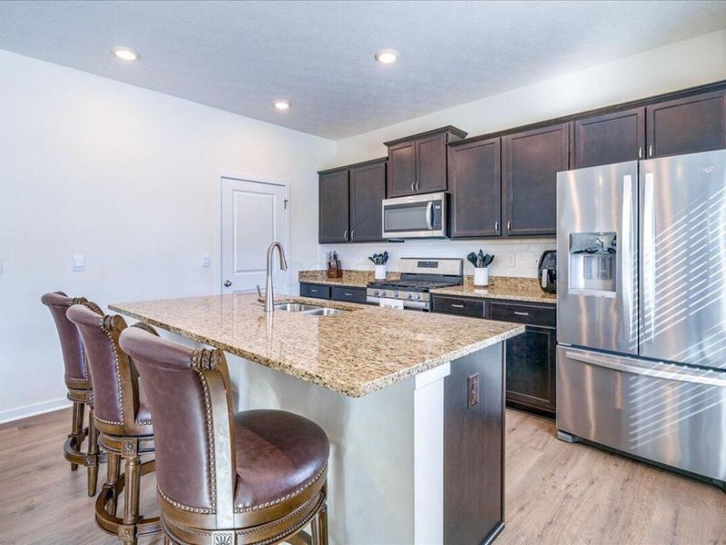 1518 Forbes Avenue, Columbus, OH 43228 Photo 10