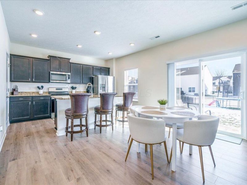 1518 Forbes Avenue, Columbus, OH 43228 Photo 14