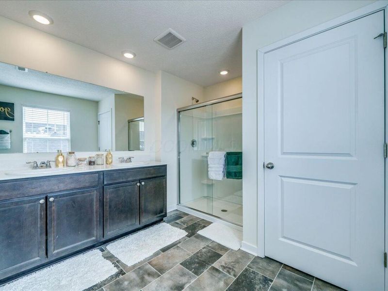 1518 Forbes Avenue, Columbus, OH 43228 Photo 23