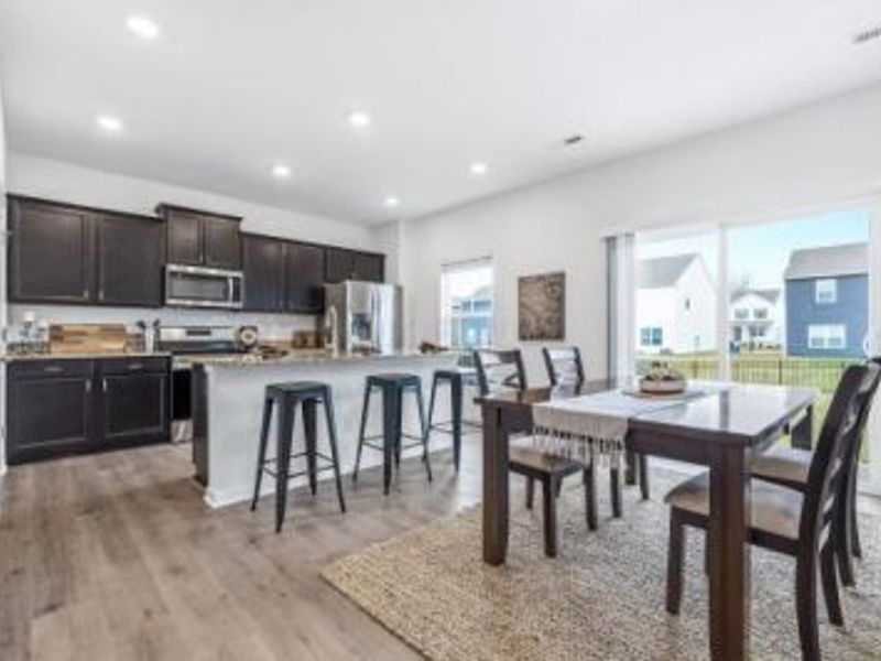 1518 Forbes Avenue, Columbus, OH 43228 Photo 6