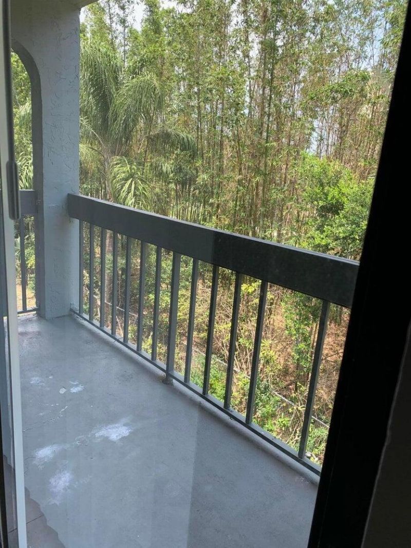 2050 N Congress Avenue, Unit 301, West Palm Beach, FL 33401 Photo