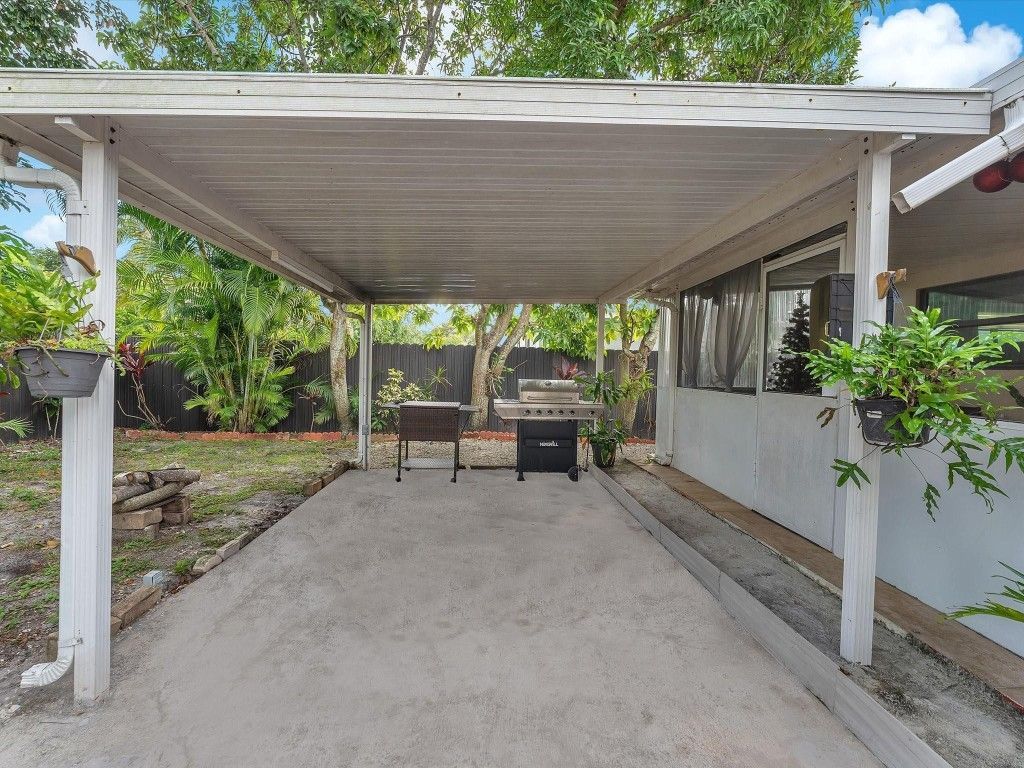 6631 SW 24th Street, Miramar, FL 33023 Photo