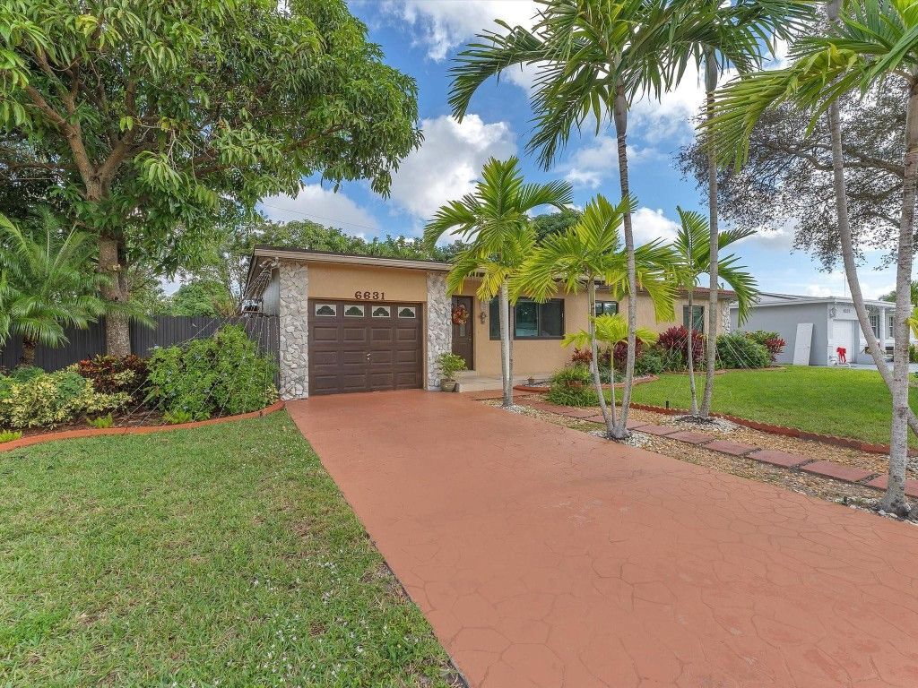 6631 SW 24th Street, Miramar, FL 33023 Photo