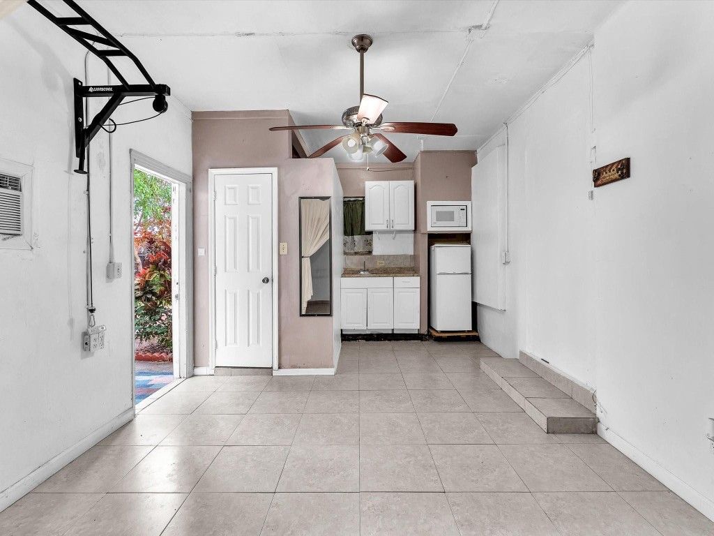 6631 SW 24th Street, Miramar, FL 33023 Photo