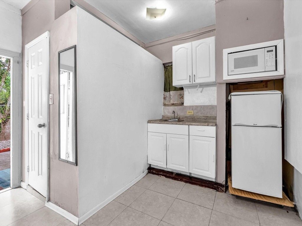 6631 SW 24th Street, Miramar, FL 33023 Photo