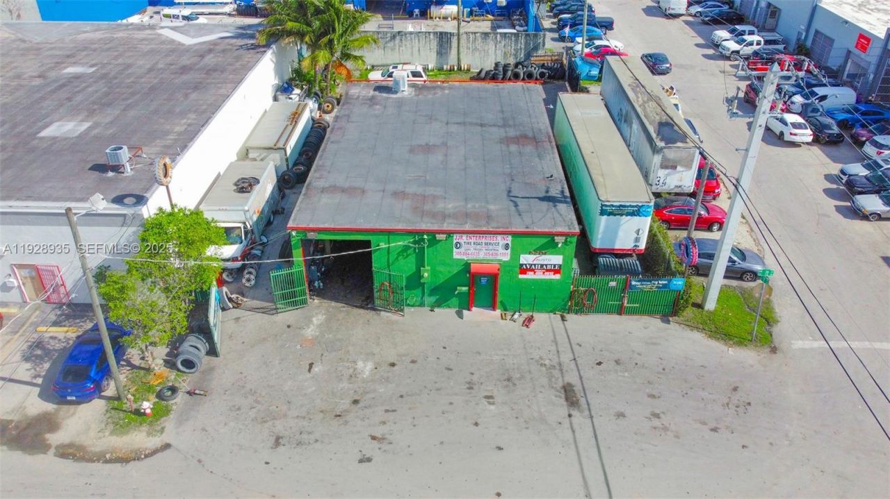 5201 NW 36th Ave, Miami, FL 33142 Photo