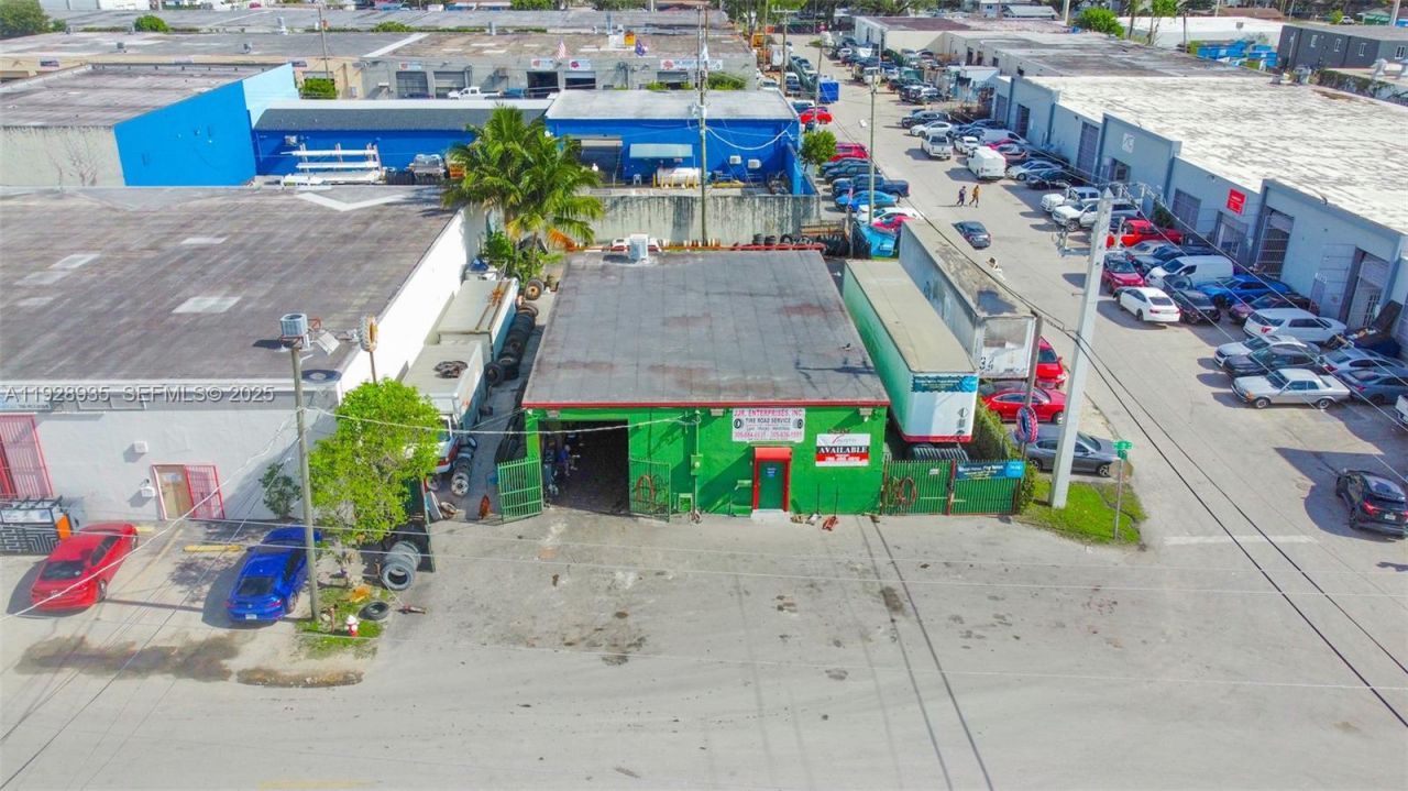 5201 NW 36th Ave, Miami, FL 33142 Photo