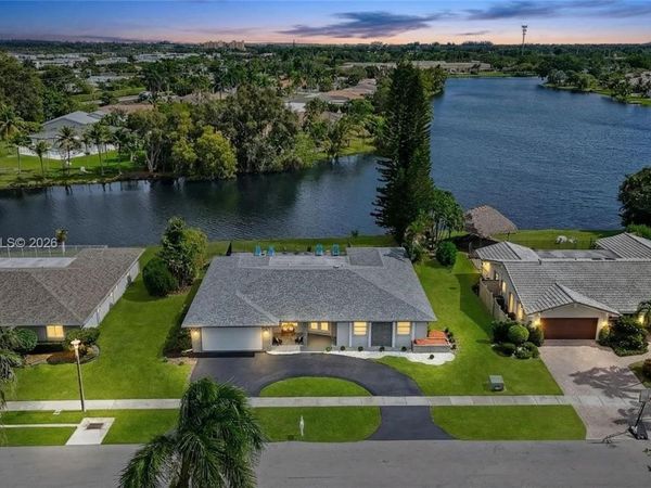 406 Sailboat Cir, Weston, FL 33326