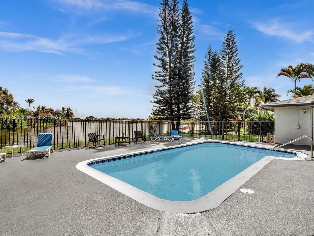 406 Sailboat Cir, Weston, FL 33326 Photo