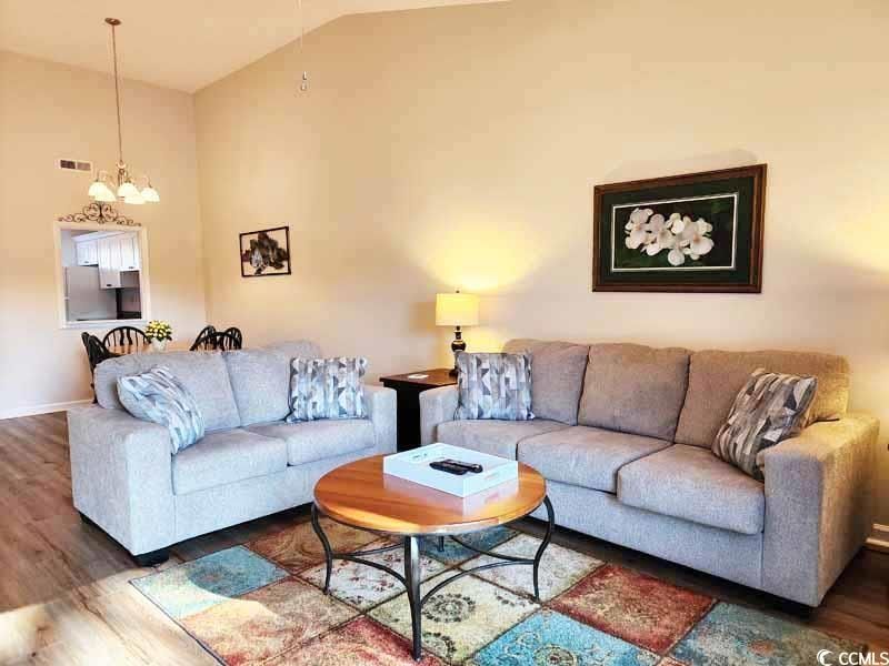 177 Club Circle Photo 6