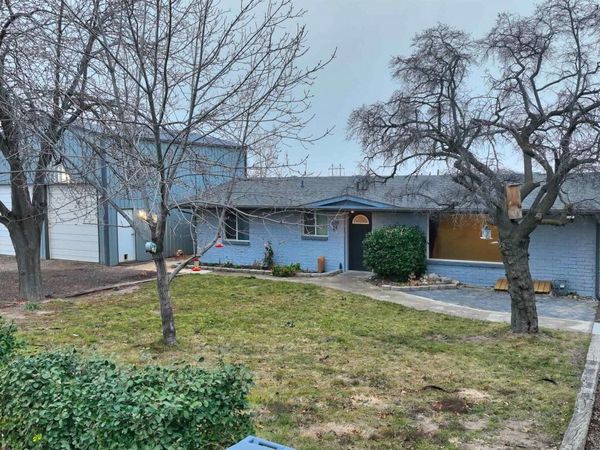 526 Ridge, Nampa, ID 83686