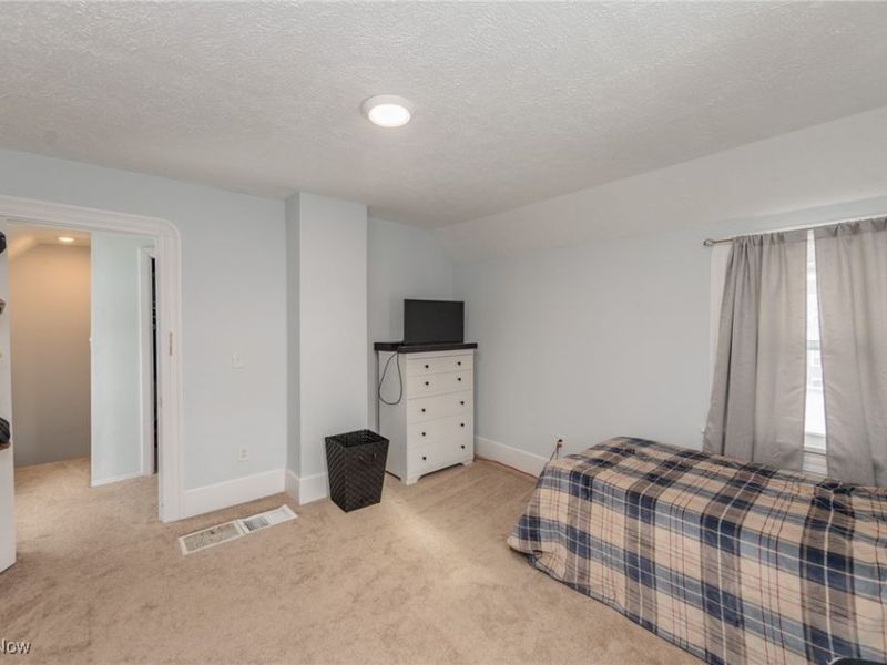 21082 Westwood Drive, Strongsville, OH 44149 Photo 12