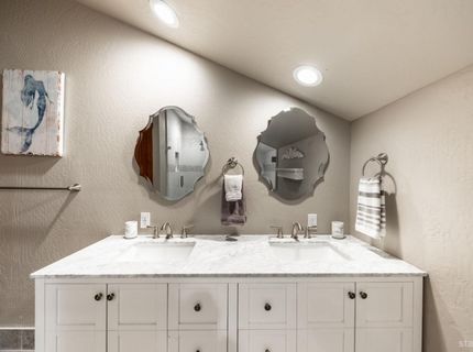 245 Hot Springs Rd, Markleeville, CA 96120 Photo