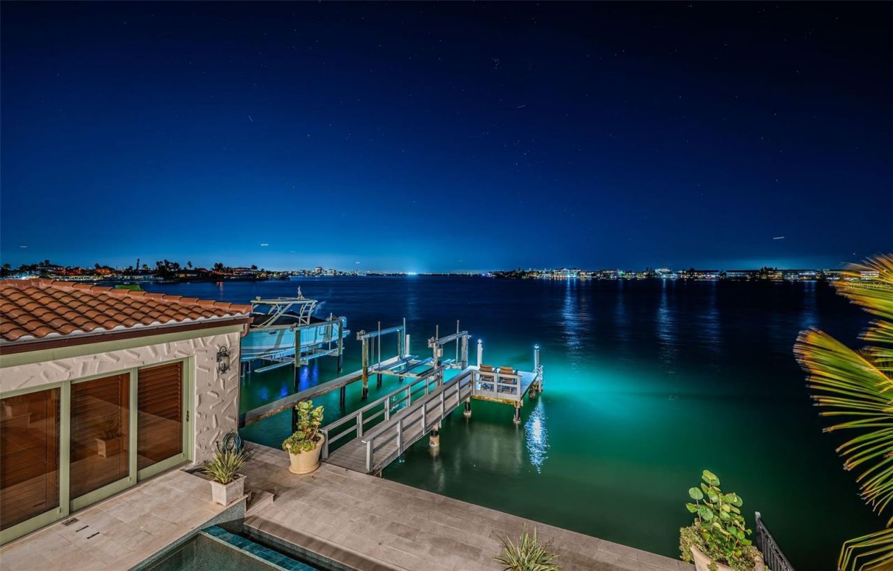 1403 Pass A Grille Way, Saint Pete Beach, FL 33706 Photo