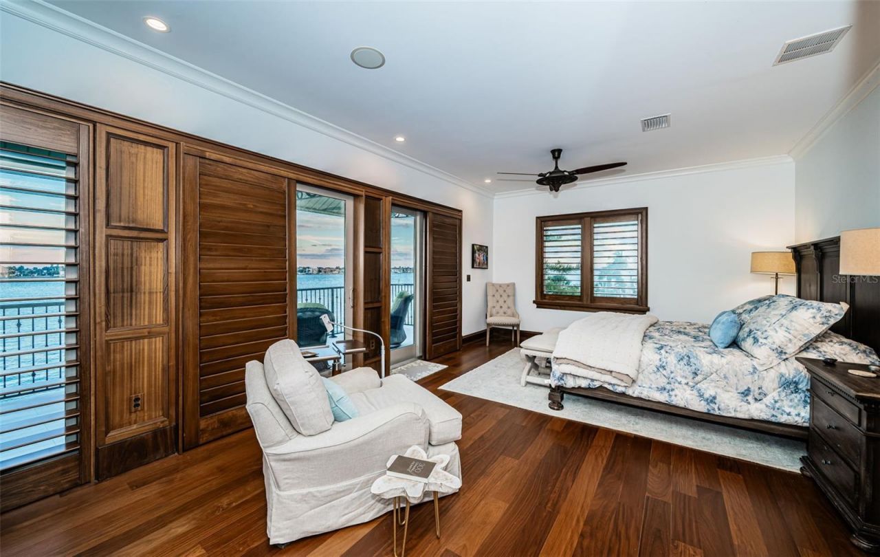 1403 Pass A Grille Way, Saint Pete Beach, FL 33706 Photo