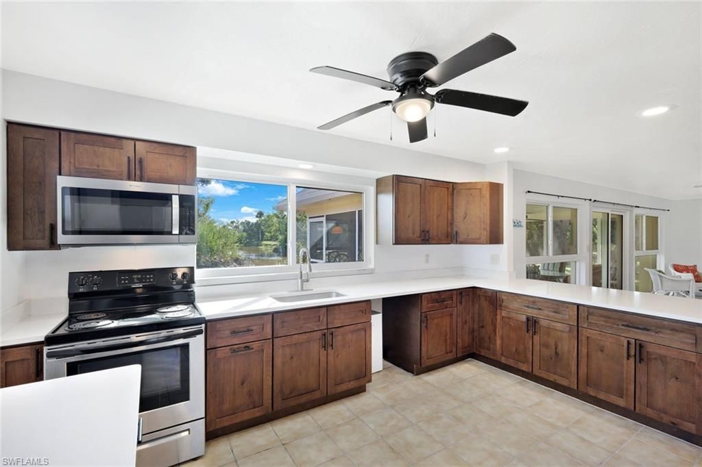 4619 Rue Bayou, Sanibel, FL 33957 Photo