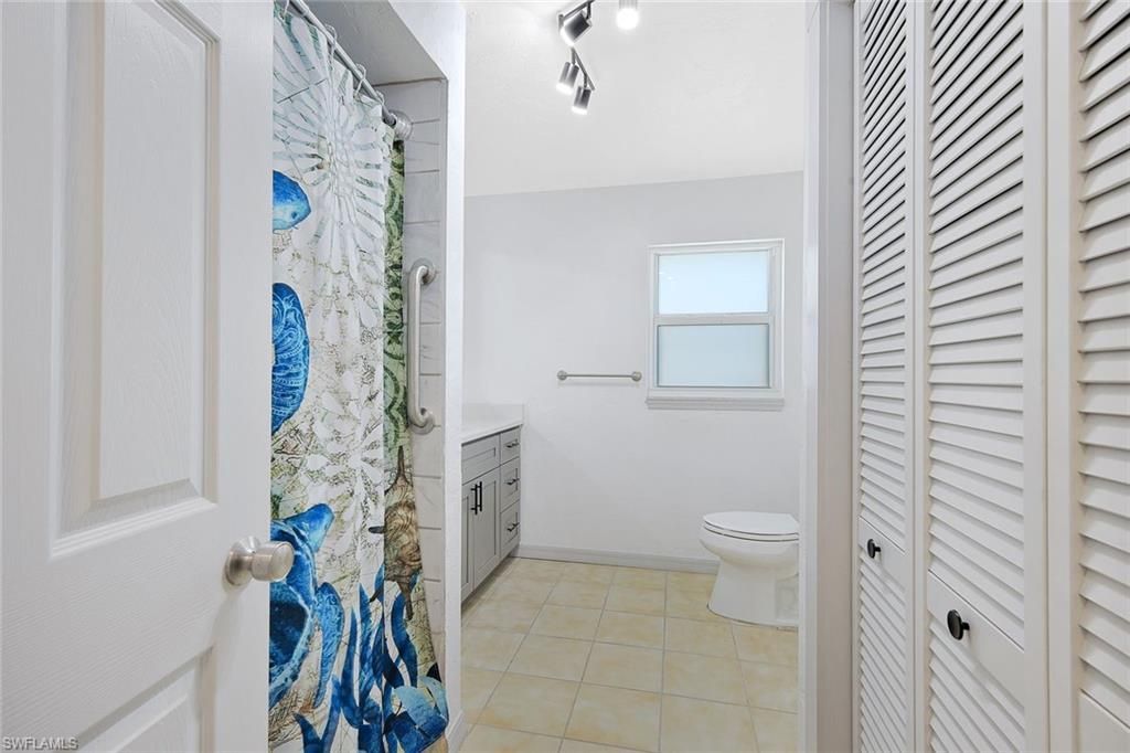 4619 Rue Bayou, Sanibel, FL 33957 Photo