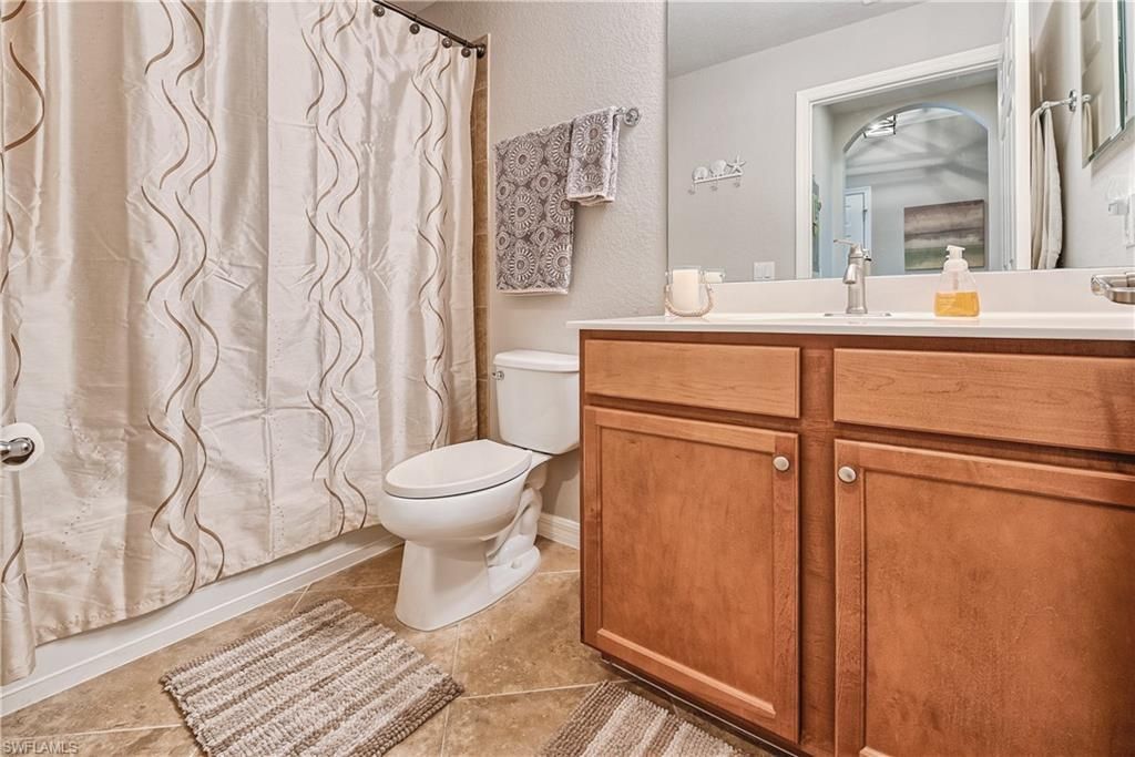 9727 Acqua Ct, Unit 423, Naples, FL 34113 Photo