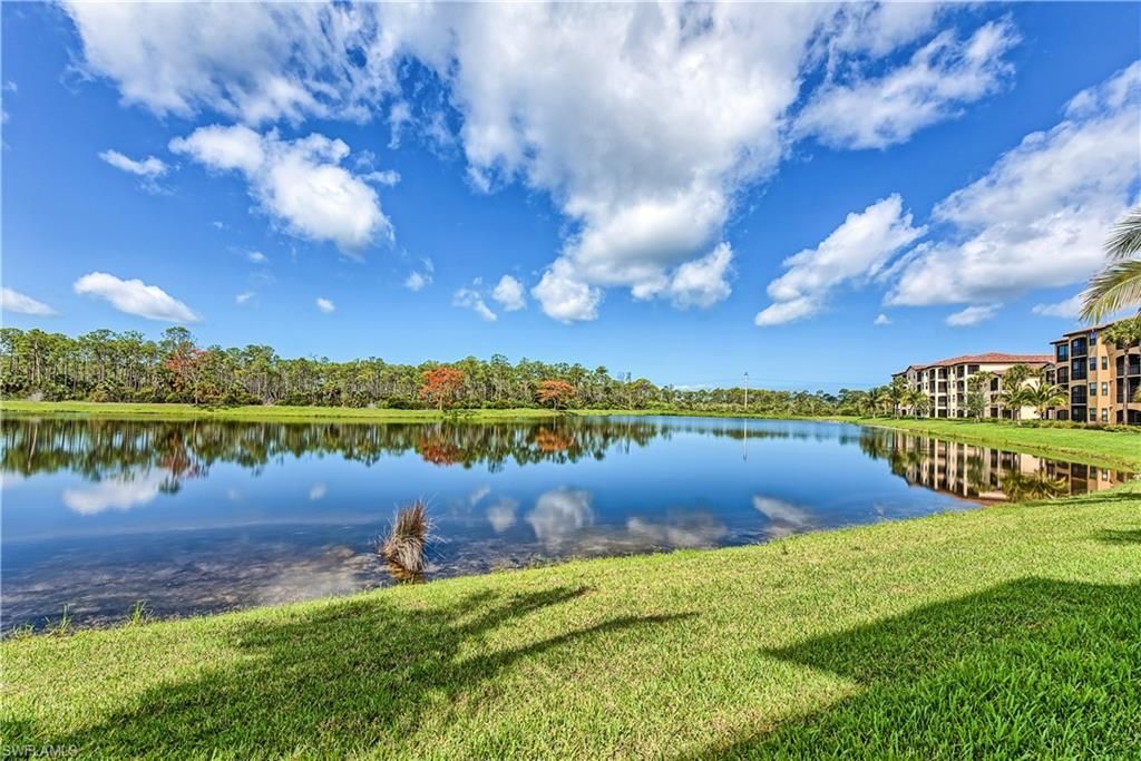 9727 Acqua Ct, Unit 423, Naples, FL 34113 Photo