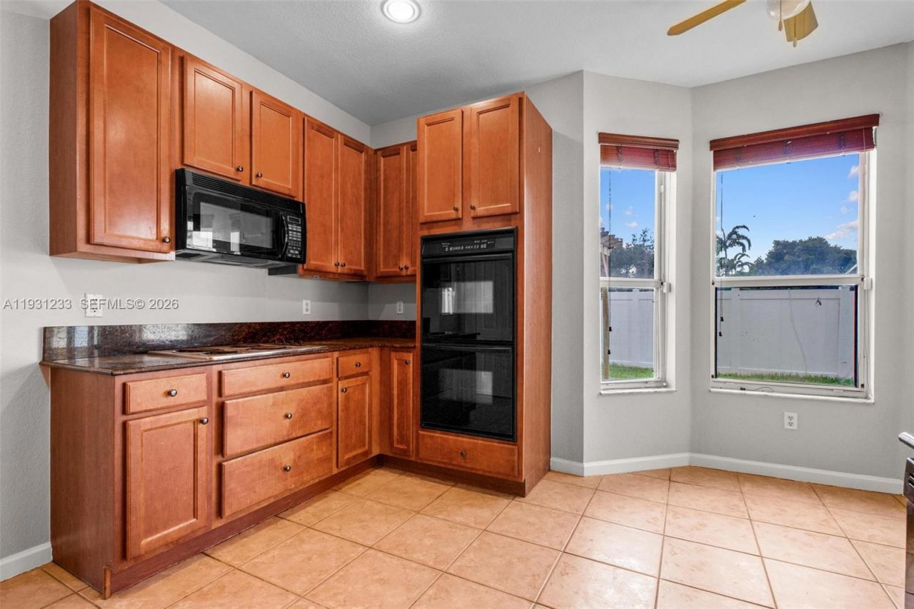 2242 NE 41st Ave, Homestead, FL 33033 Photo