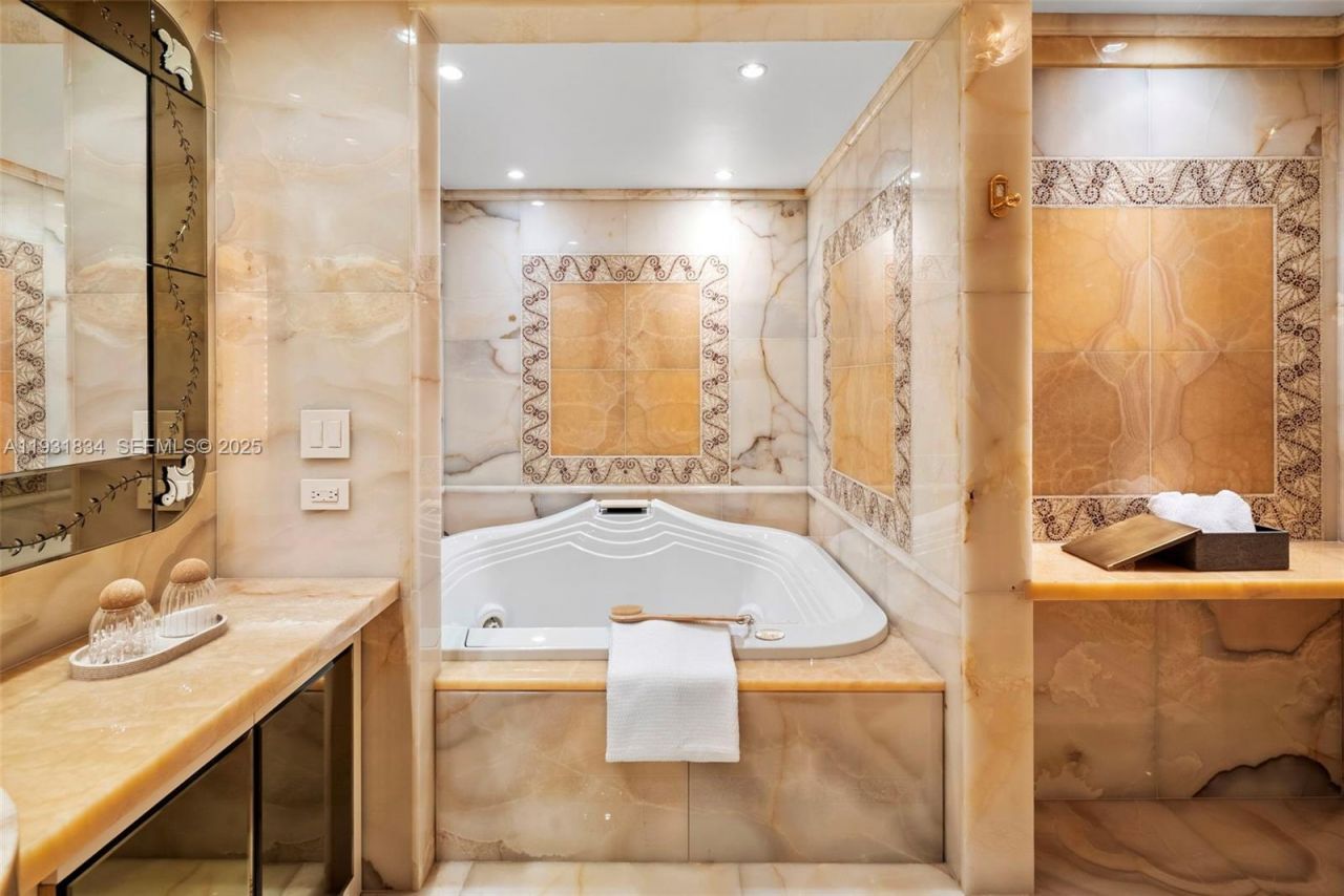 7471 Fisher Island Dr, Unit 7471, Miami Beach, FL 33109 Photo