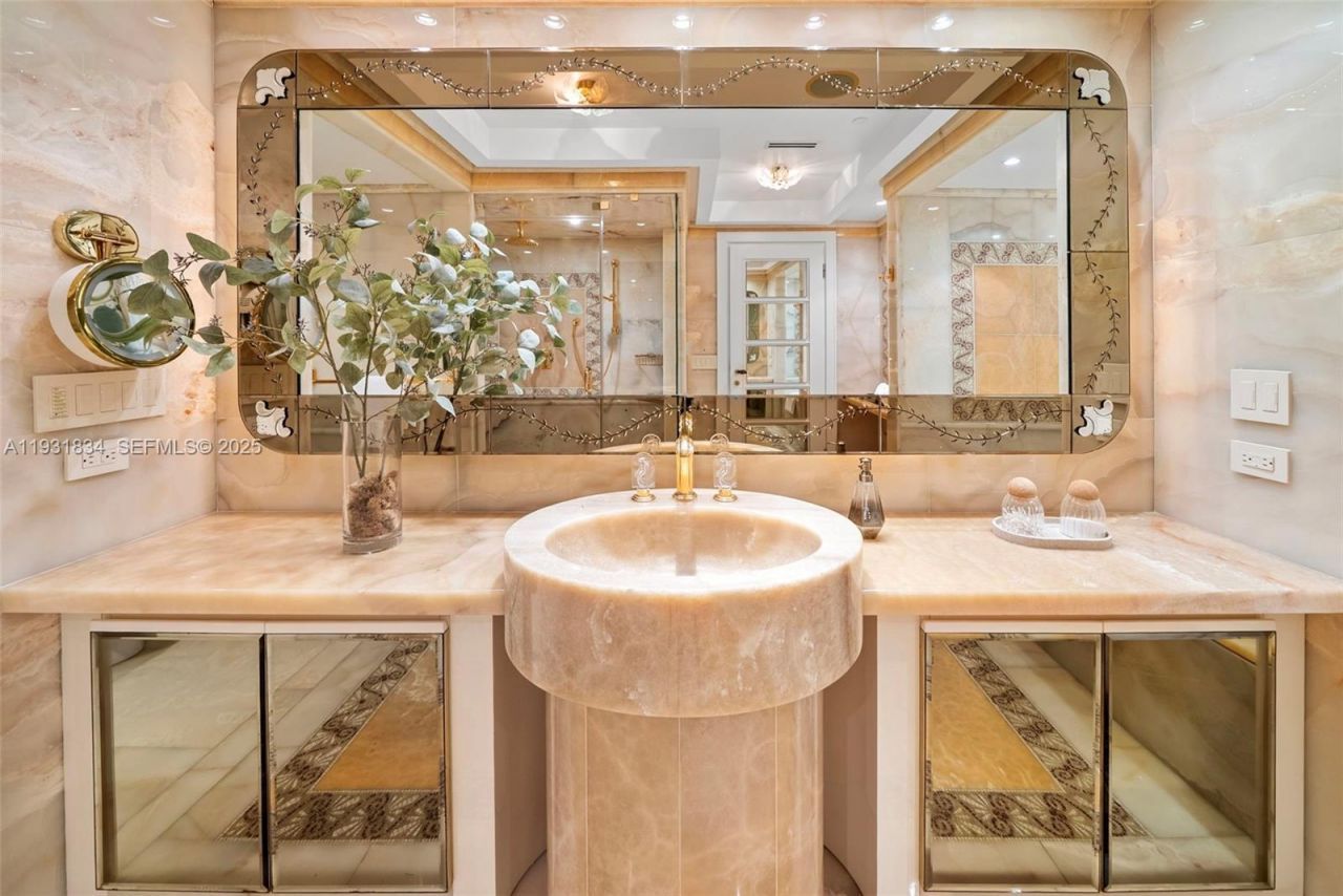 7471 Fisher Island Dr, Unit 7471, Miami Beach, FL 33109 Photo