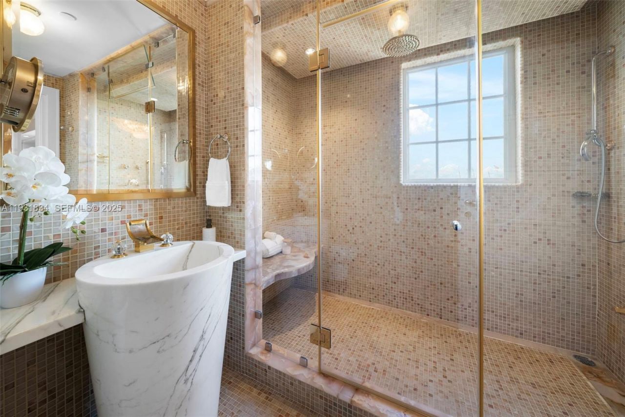 7471 Fisher Island Dr, Unit 7471, Miami Beach, FL 33109 Photo