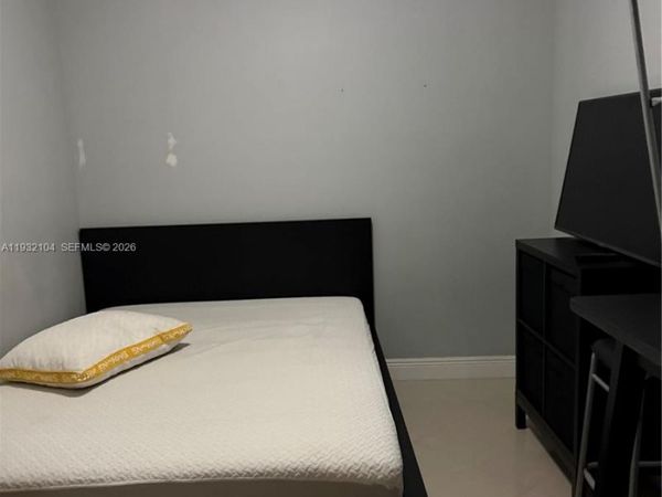 17199 NE 2nd Ct, Unit 1, North Miami Beach, FL 33162