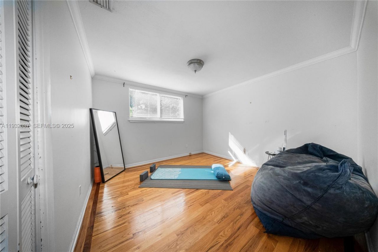 10900 SW 90th Ave, Miami, FL 33176 Photo