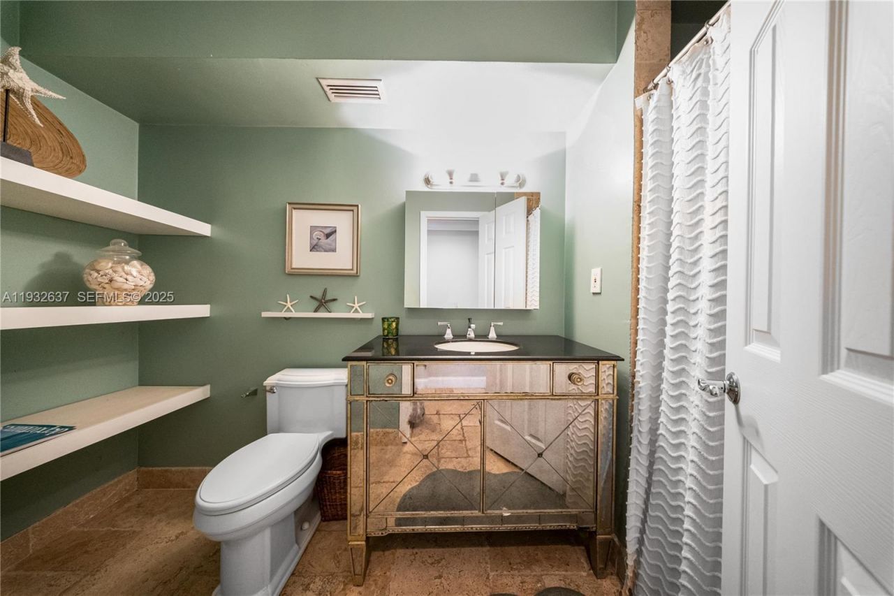 10900 SW 90th Ave, Miami, FL 33176 Photo