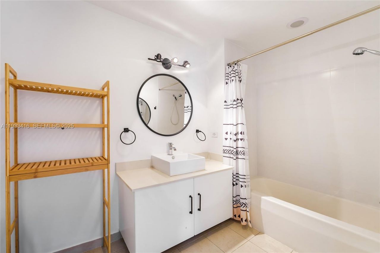 3301 NE 1st Ave , Unit M0705, Miami, FL 33137 Photo