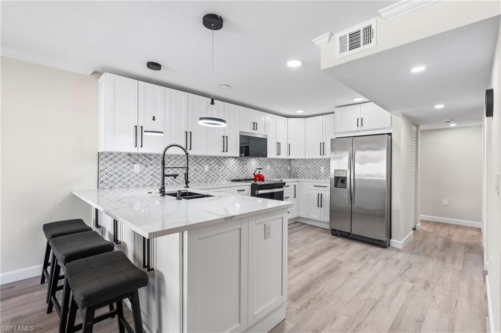 1517 Chesapeake Ave, Unit B3, Naples, FL 34102 Photo