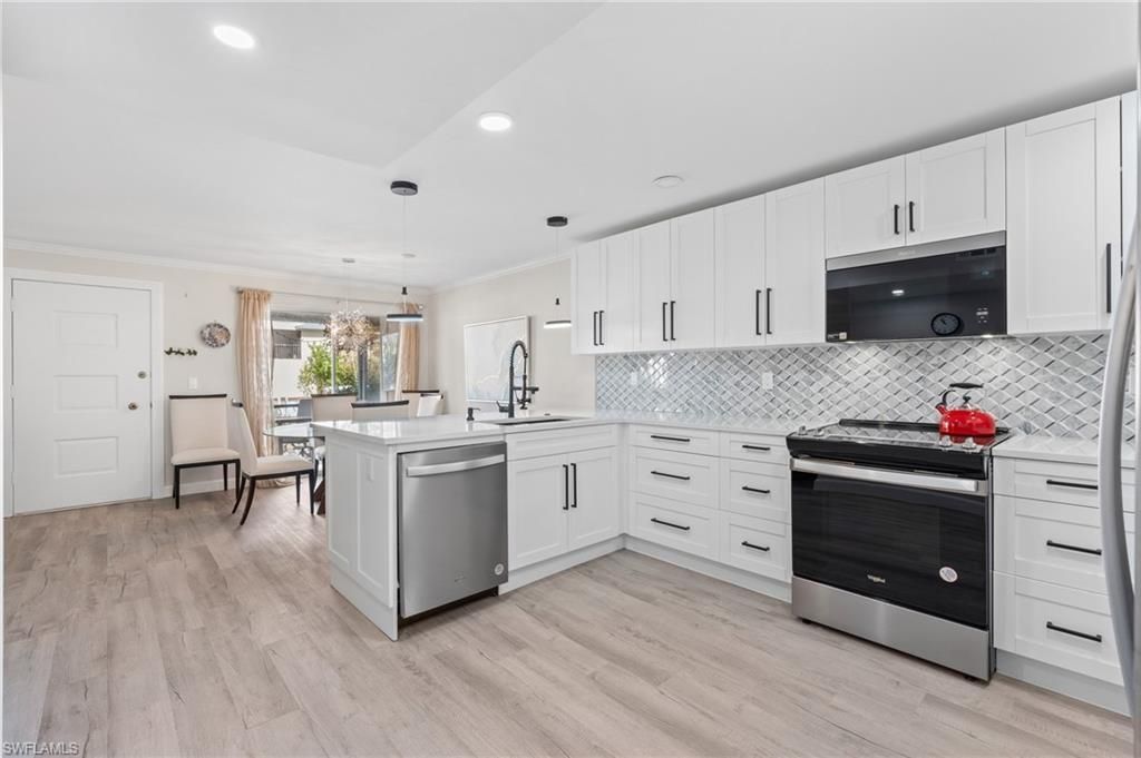 1517 Chesapeake Ave, Unit B3, Naples, FL 34102 Photo