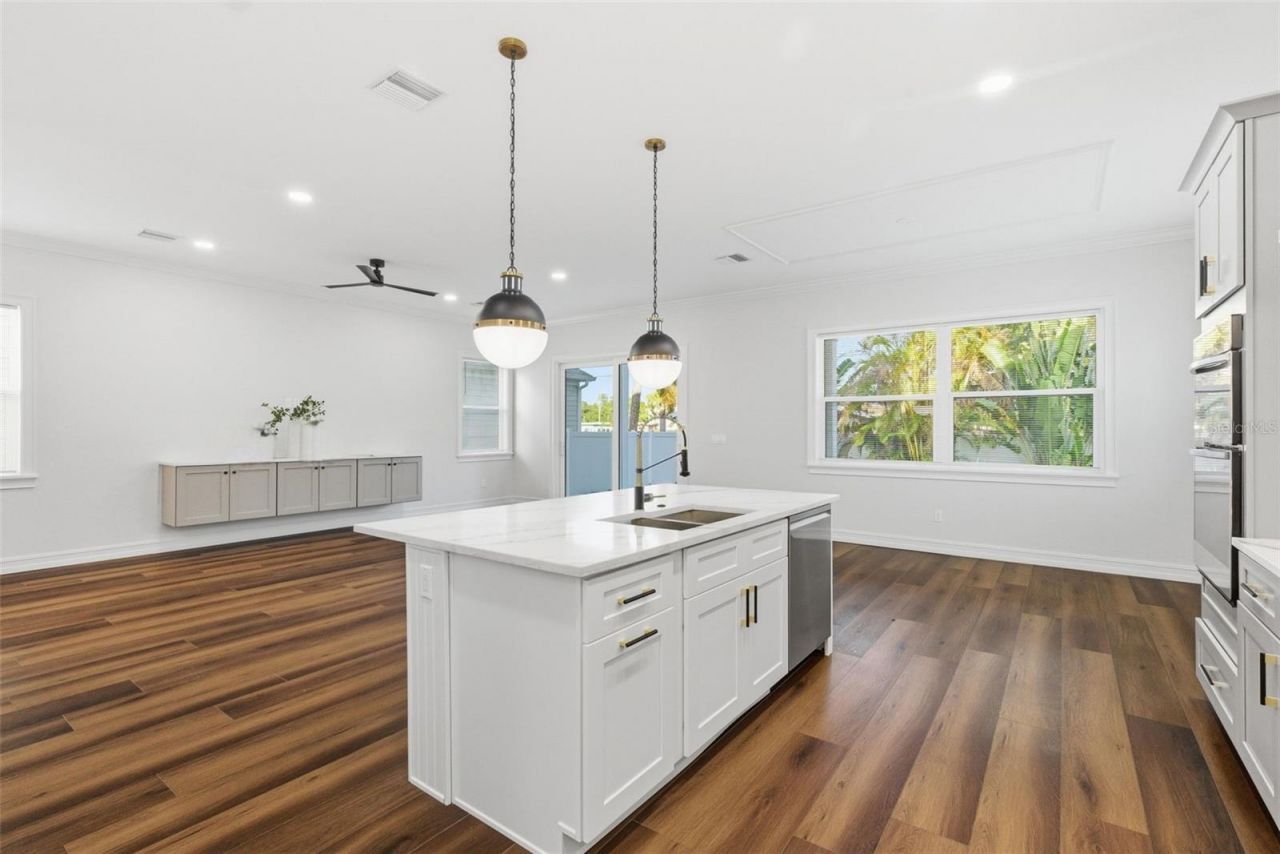 3829 71st Street N, Saint Petersburg, FL 33709 Photo