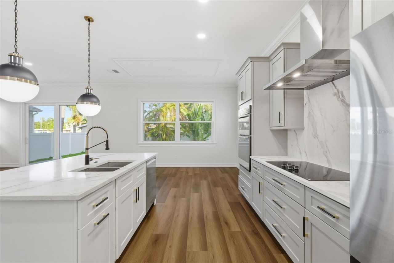 3829 71st Street N, Saint Petersburg, FL 33709 Photo