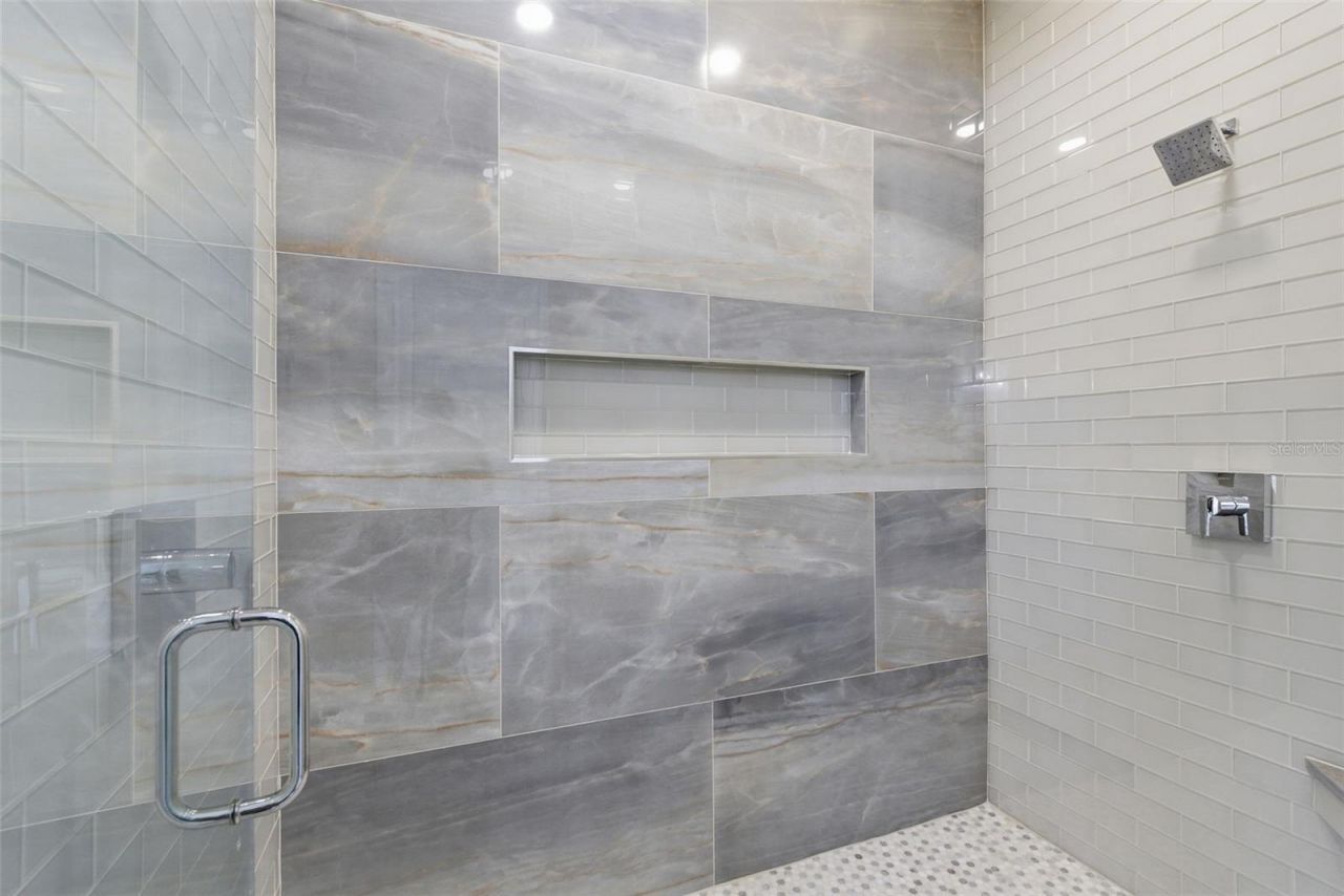 3829 71st Street N, Saint Petersburg, FL 33709 Photo