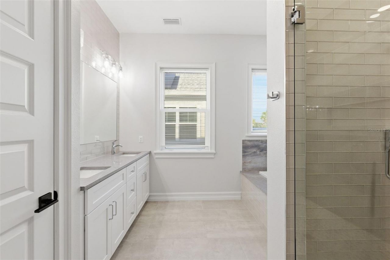 3829 71st Street N, Saint Petersburg, FL 33709 Photo