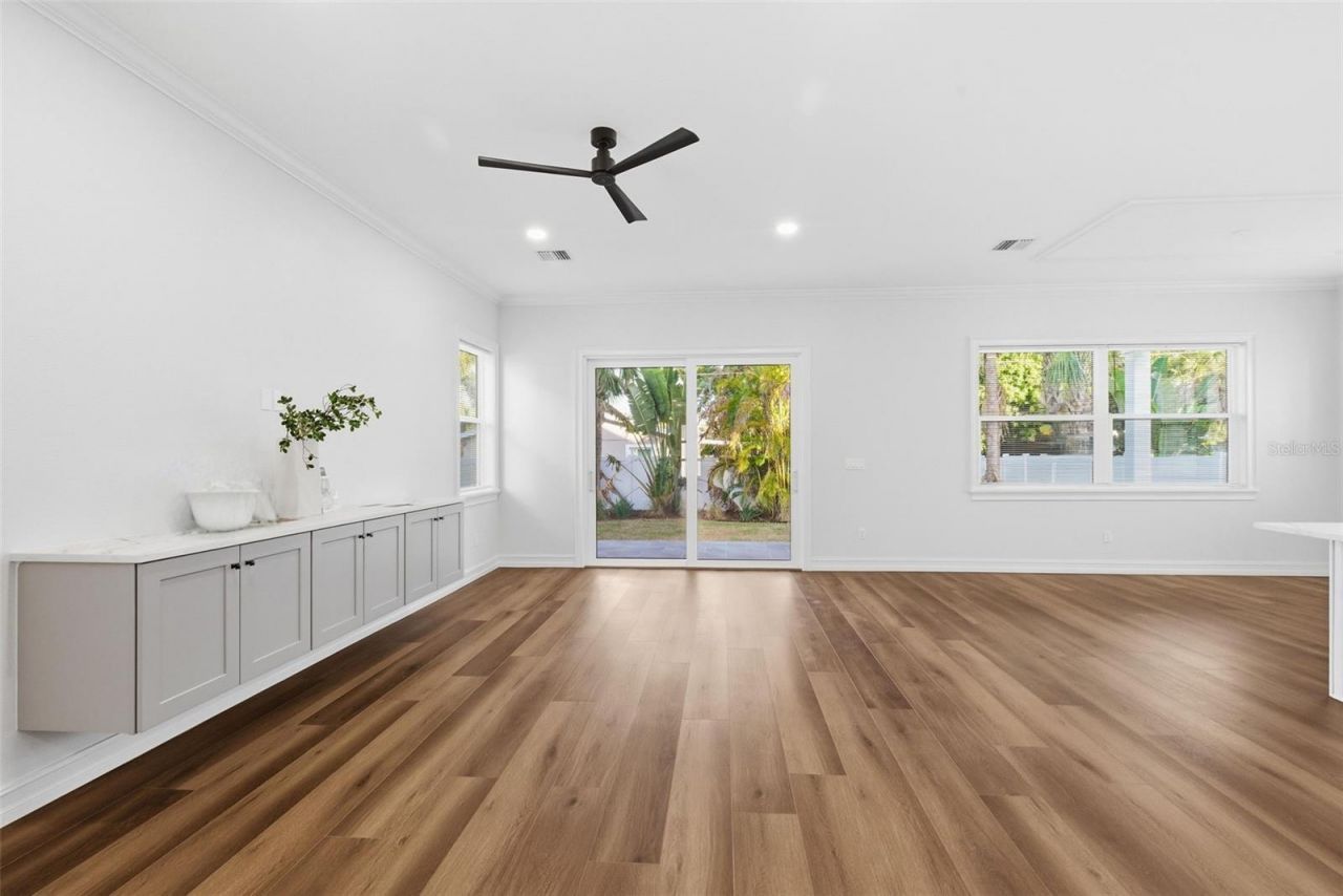 3829 71st Street N, Saint Petersburg, FL 33709 Photo