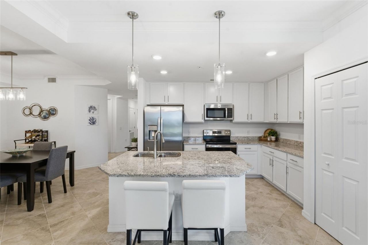 14041 Heritage Landing Boulevard, Unit 611, Punta Gorda, FL 33955 Photo