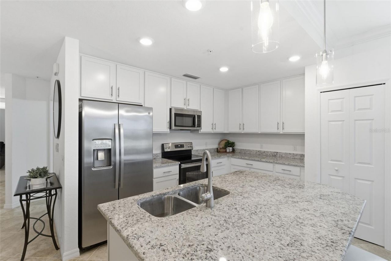 14041 Heritage Landing Boulevard, Unit 611, Punta Gorda, FL 33955 Photo