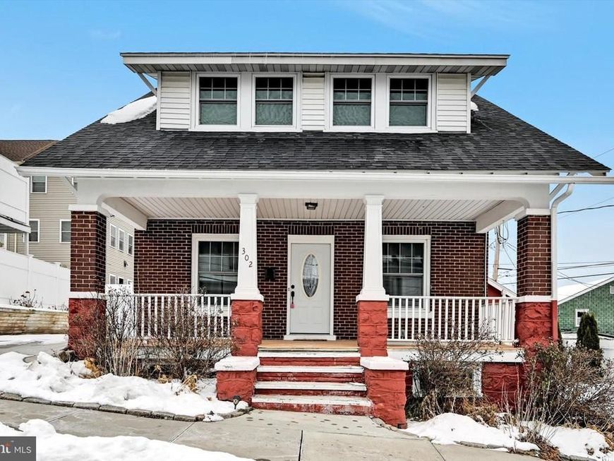 302 Fleet Street, Pottsville, PA 17901 Main Photo