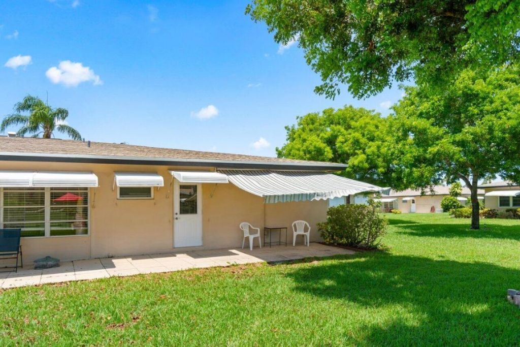 1012 Circle Terrace E, Unit A, Delray Beach, FL 33445 Photo