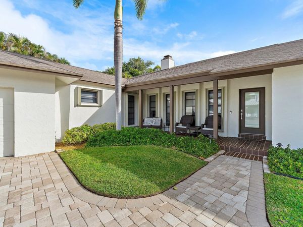 348 River Drive, Tequesta, FL 33469