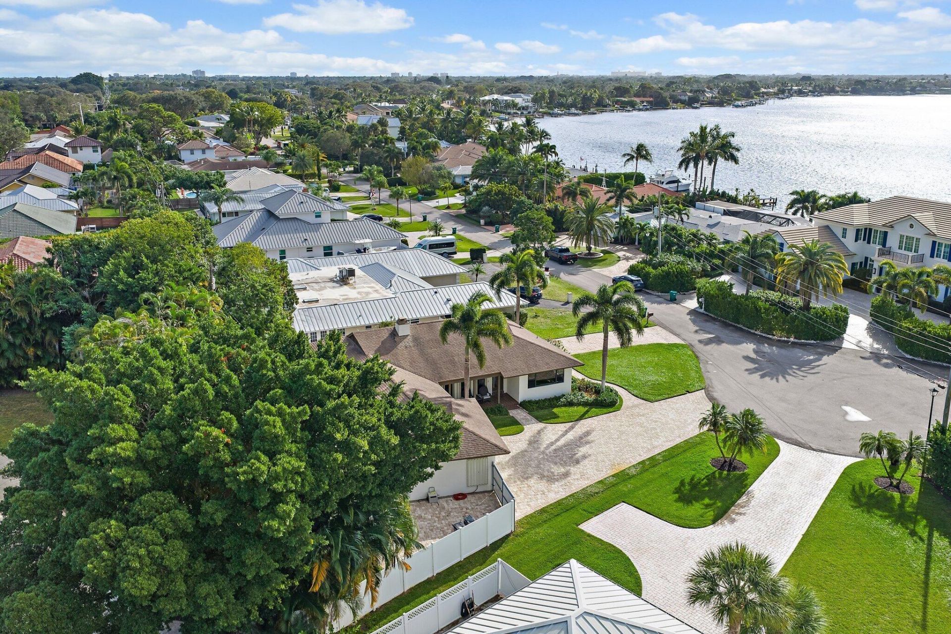 348 River Drive, Tequesta, FL 33469 Photo