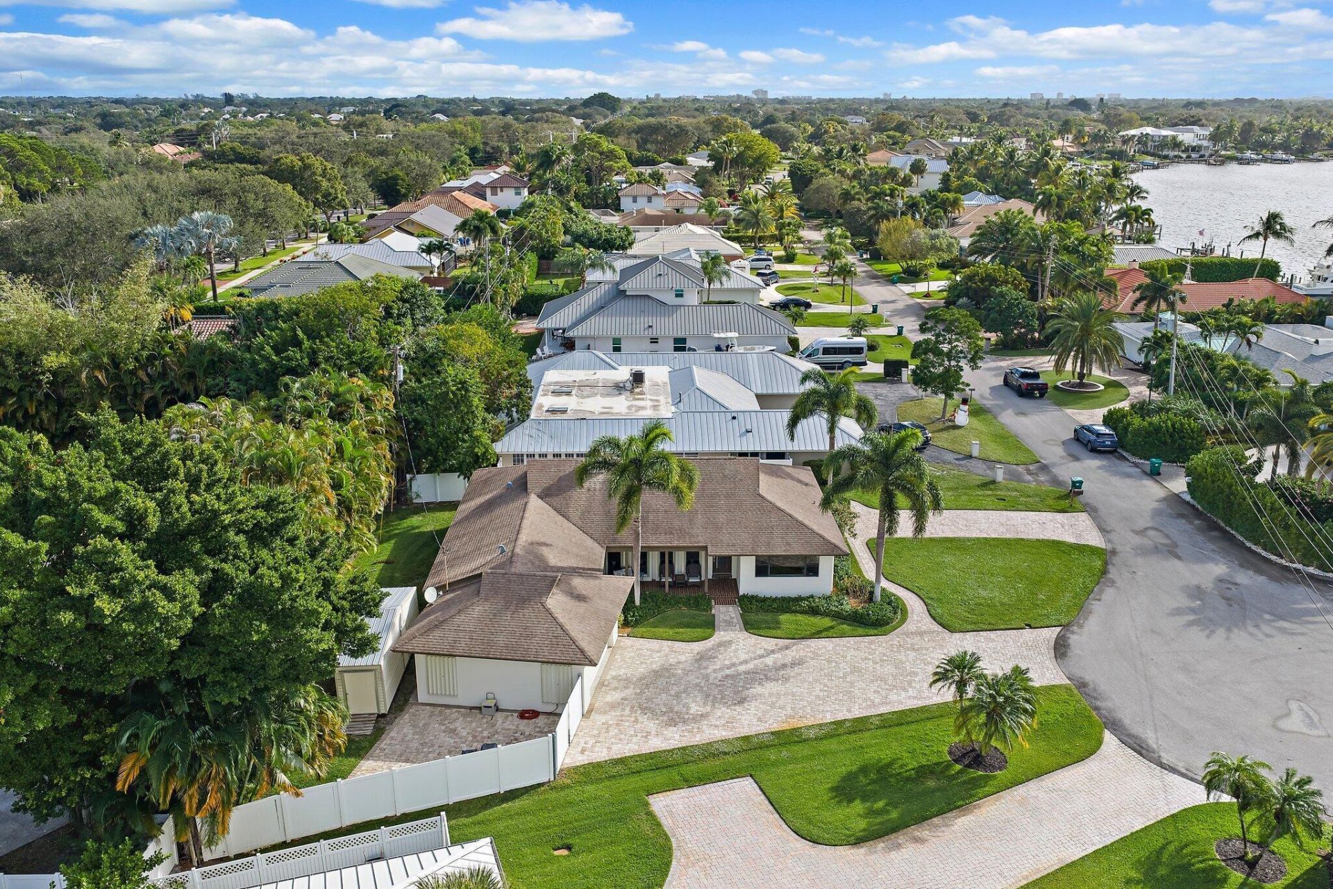 348 River Drive, Tequesta, FL 33469 Photo